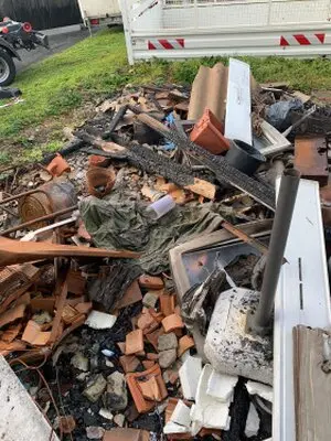 Débarras à Cars 33910 ( Gironde 33 ) Vide maison et appartement