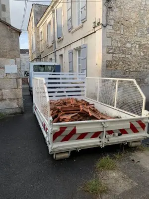 Débarras à Cars 33910 ( Gironde 33 ) Vide maison et appartement